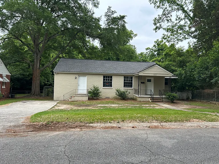 3221 Atkins Dr — Photo 27