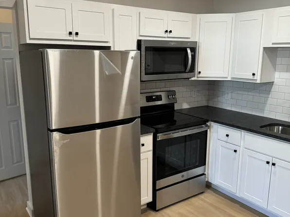 198 Ontario St APT 1, Albany, NY 12203