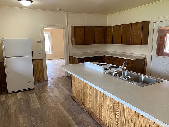 2nd image of 1331 Grand Ave #1/2