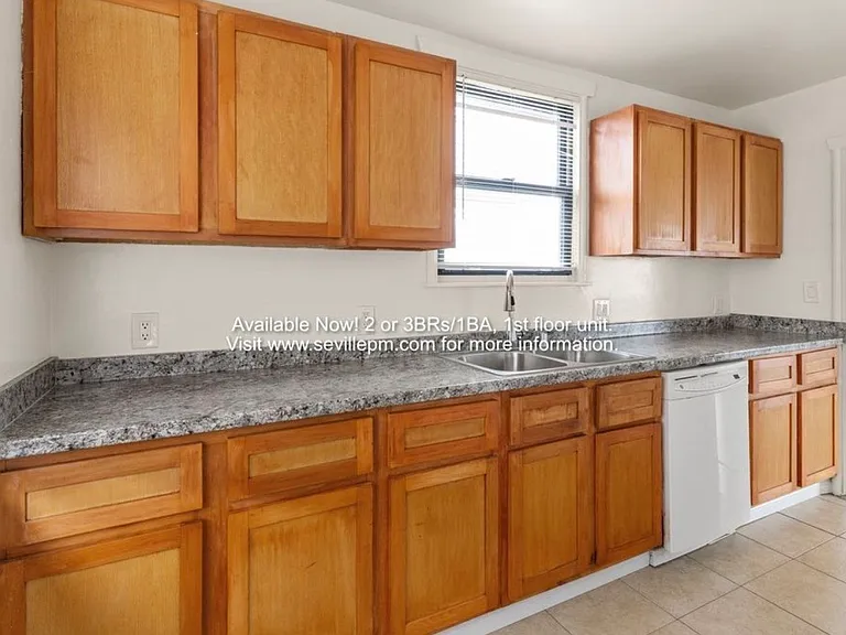 8428 Dowling St — Photo 5