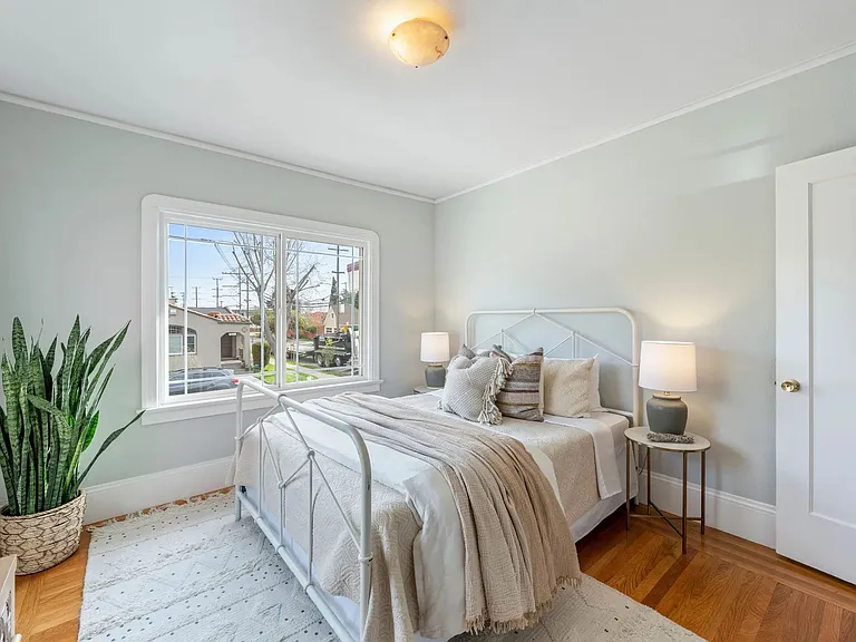 Bedroom 1 - staging