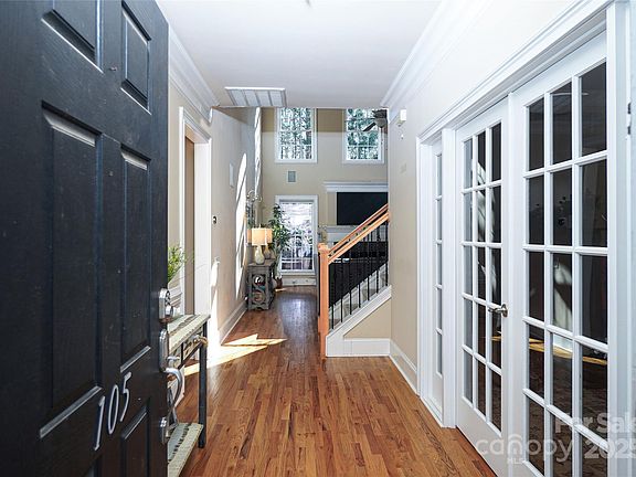 2nd image of 105 Millwood Dr