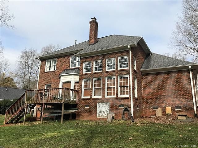 2nd image of 3133 Shady Grove Ln