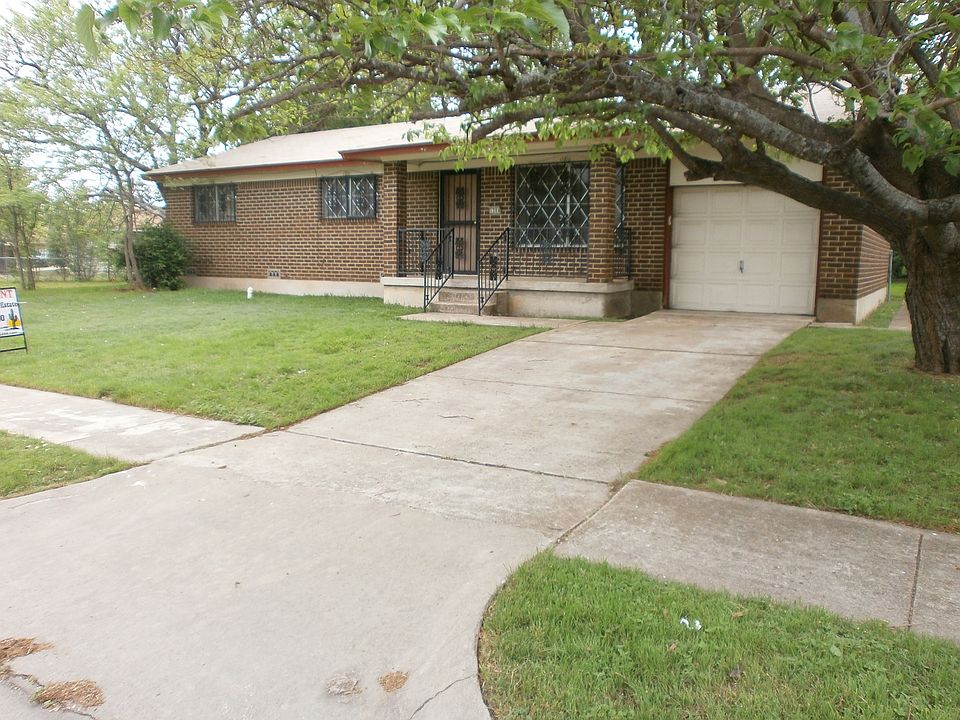 1st image of 1504 Duval Dr