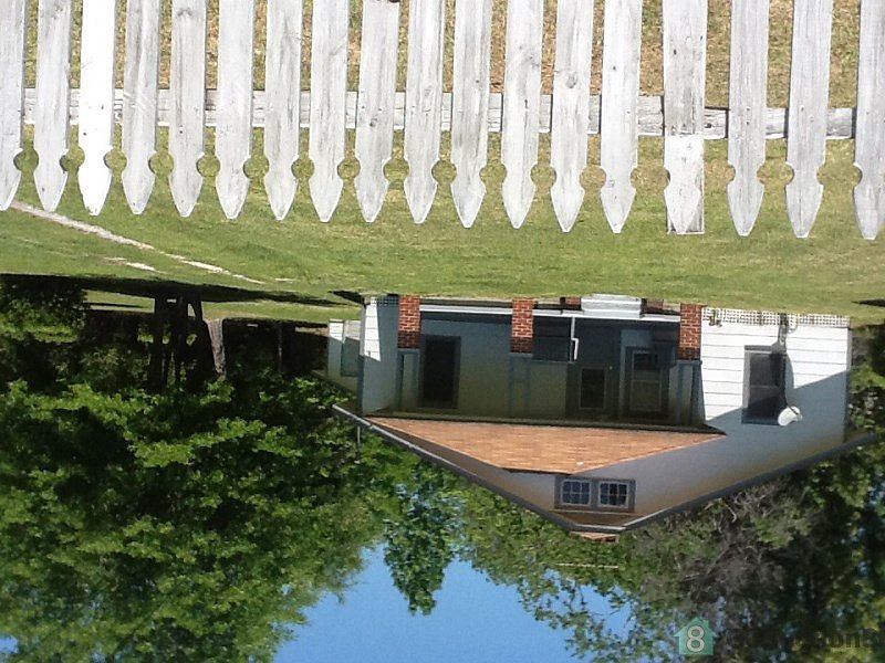 2nd image of 2716 S Thompson Dr