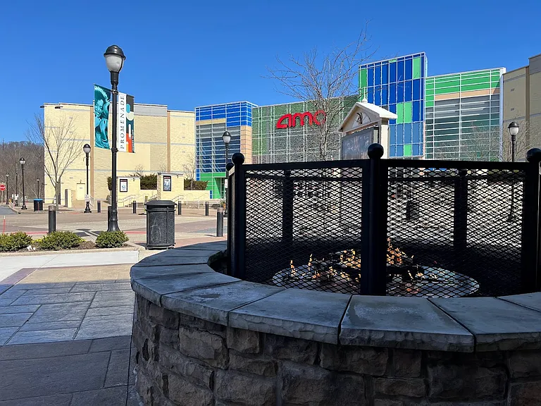 Promenade Shops less than 5 minute drive away