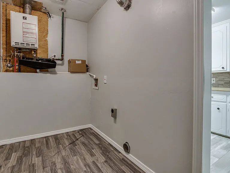 3628 Firethorn Dr — Photo 20