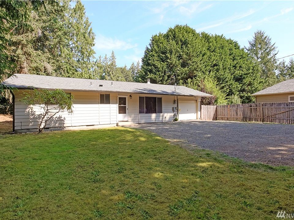 1st image of 26005 Pioneer Way NW