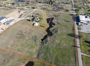 Oak Rd, Cushing, OK 74023