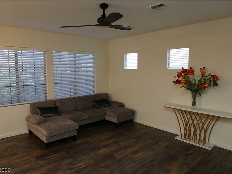 1417 Danielle Rebecca Ave — Photo 12