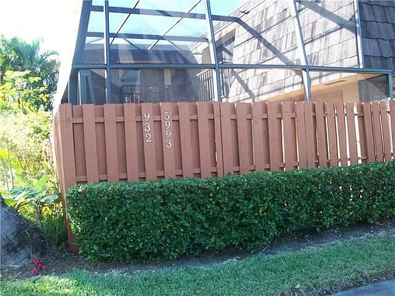 2nd image of 5993 SE Windsong Ln
