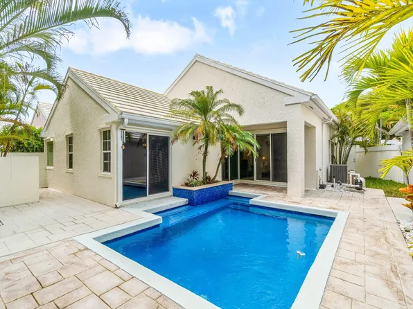 25 Wyndham Lane, Palm Beach Gardens, FL 33418