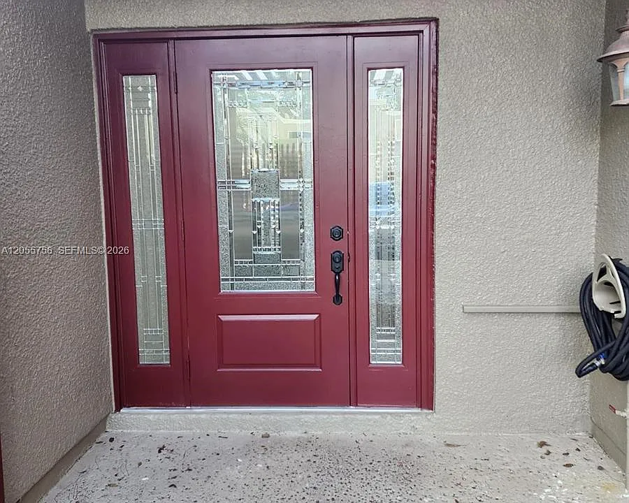 11130 N Lakeview Dr #1