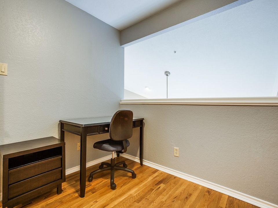 1st image of 6002 Auburndale Ave APT E