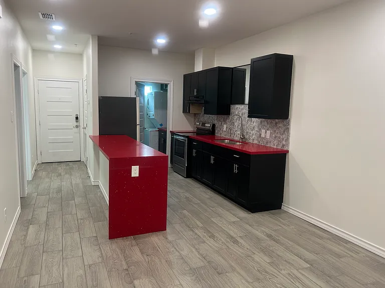 1009 W Cano St #2 — Photo 10