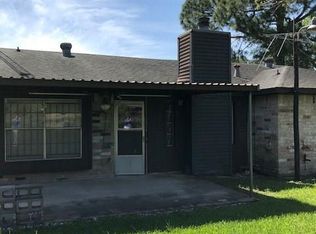 7746 Water Park Ln, Houston, TX 77086