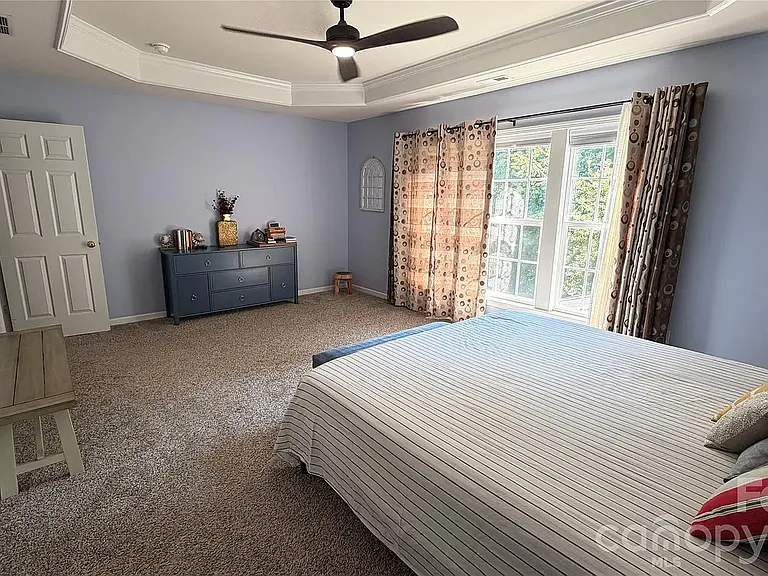 9542 Oswald Ln — Photo 42