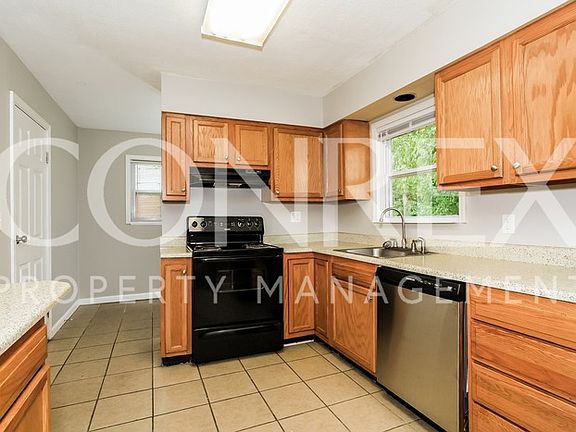5th image of 2554 Retford Dr