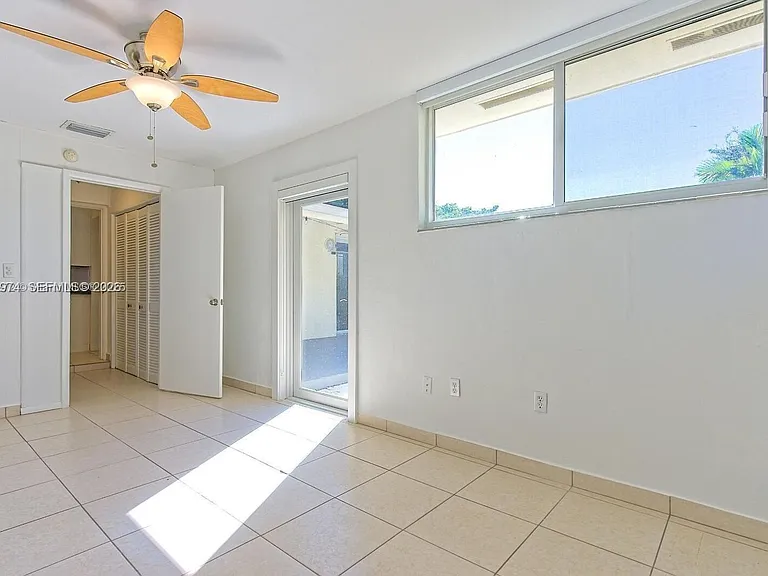 5400 Orduna Dr #0 — Photo 8