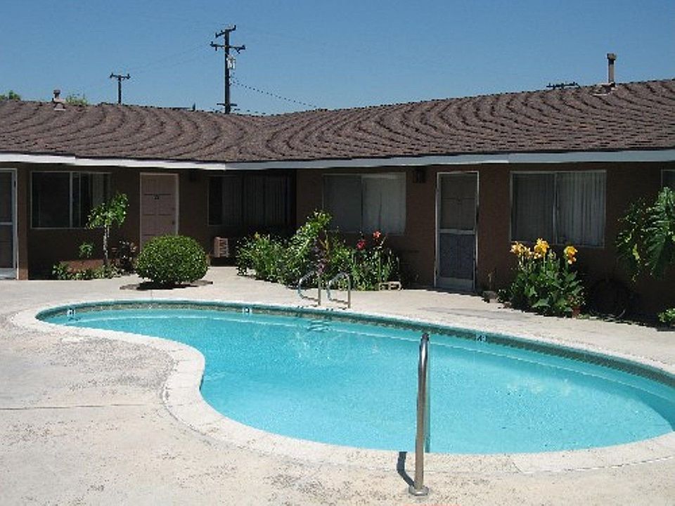 Sparkling Pool