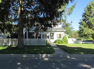 725 Ormsby St, Adrian, MI 49221