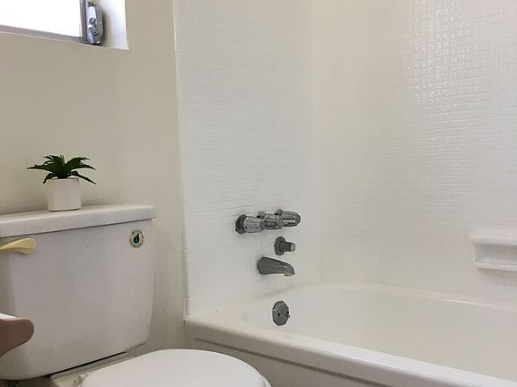 3rd image of 416-426 Santander Ave #11292161