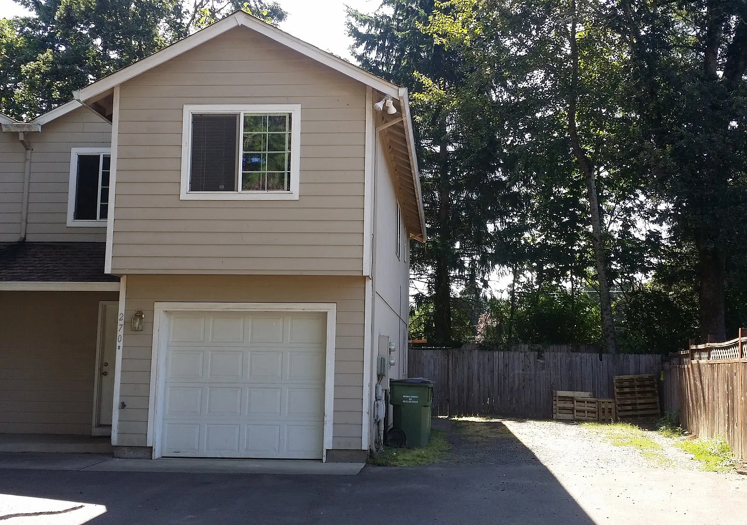 270 SE Edwards St. — Photo 1