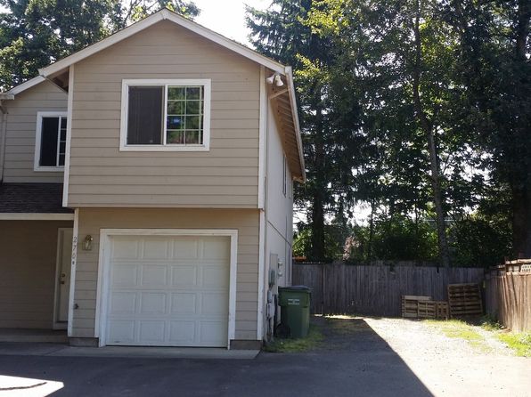 270 SE Edwards Dr APT A