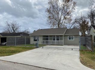 5665 Patrick St, Houston, TX 77076