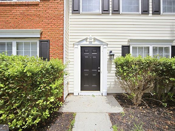 4th image of 2779 Evanston Ct
