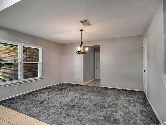 5th image of 1632 Dogwood Lane