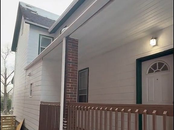 5th image of 745 Franklin Ave