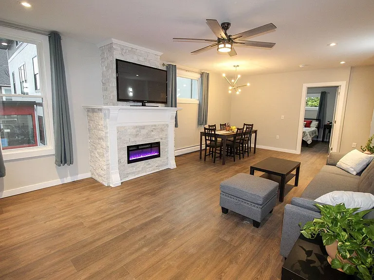 522 Stewart Ave — Photo 93