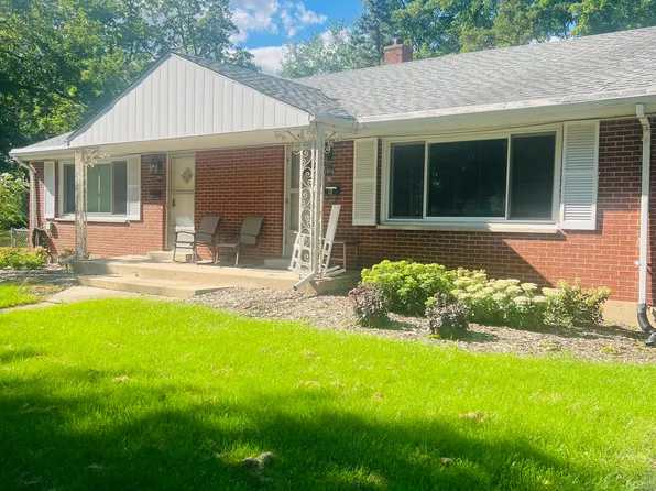 1016 Deerfield Rd #1A, Deerfield, IL 60015