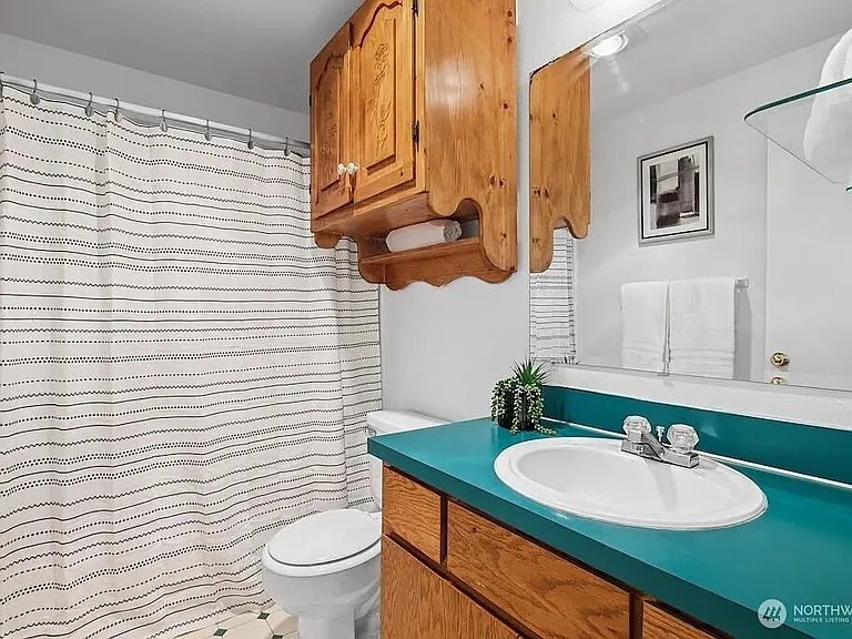 444 Marine View Pl — Photo 14