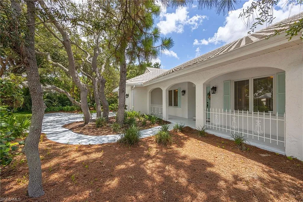 3 bed, 2.5 bath, 2231 sqft, $25,000 — Photo 2