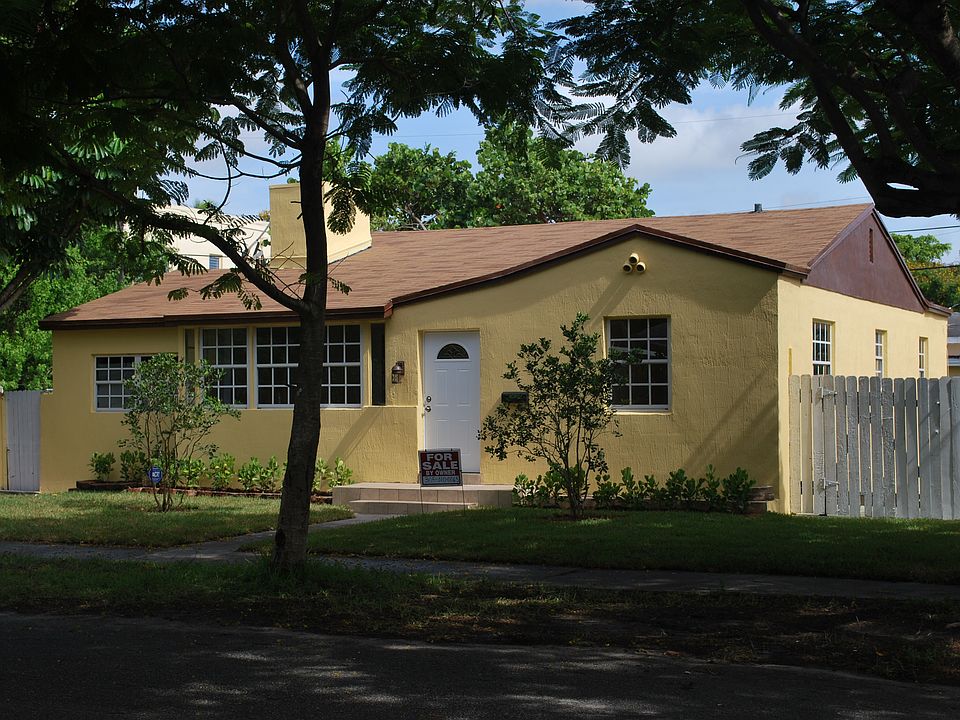 (Add Caption)OWN THIS BEUTIFUL HOME!!!