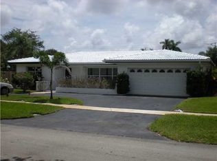 4600 Harrison St, Hollywood, FL 33021