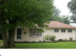 27 Hemsing Dr, Lumberton, NJ 08048