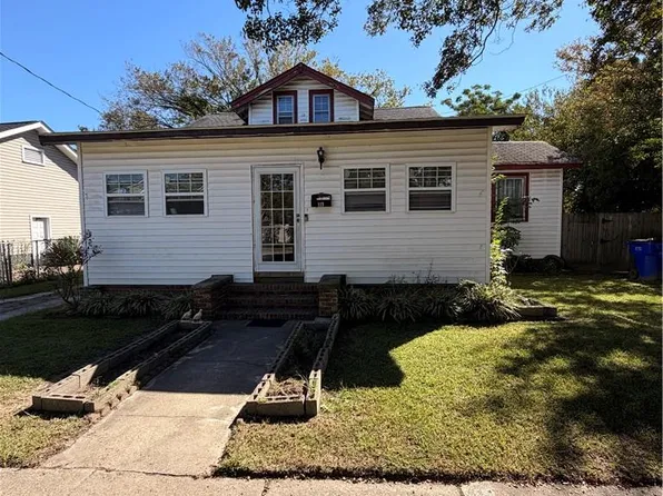 119 Beechwood Ave, Norfolk, VA 23505