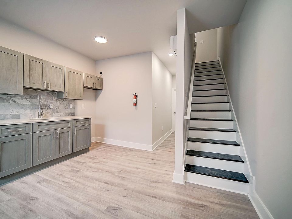 1st image of 6051 N Norwood St #39