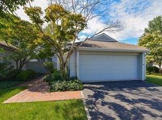 2541 S Clearing Rd, Salem, VA 24153