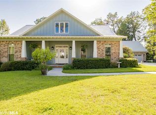 107 Ronforth St, Fairhope, AL 36532