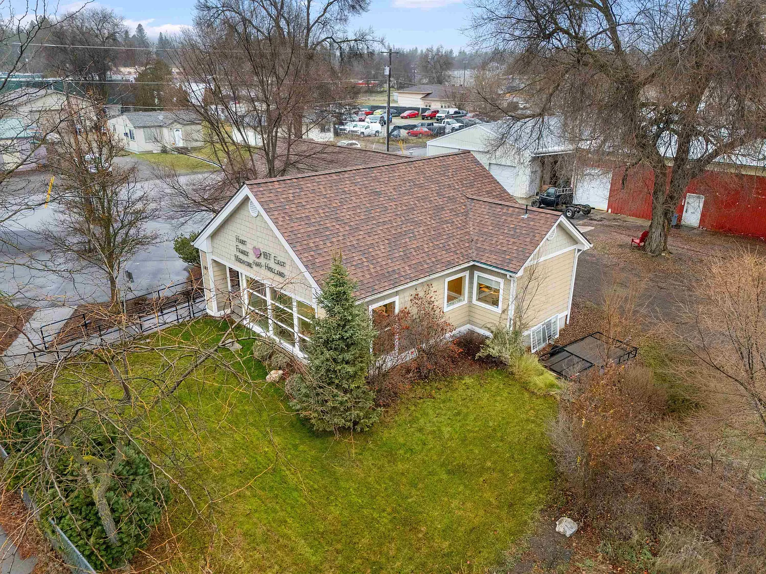 4 bed, 2000 sqft, $6,500 — Photo 4