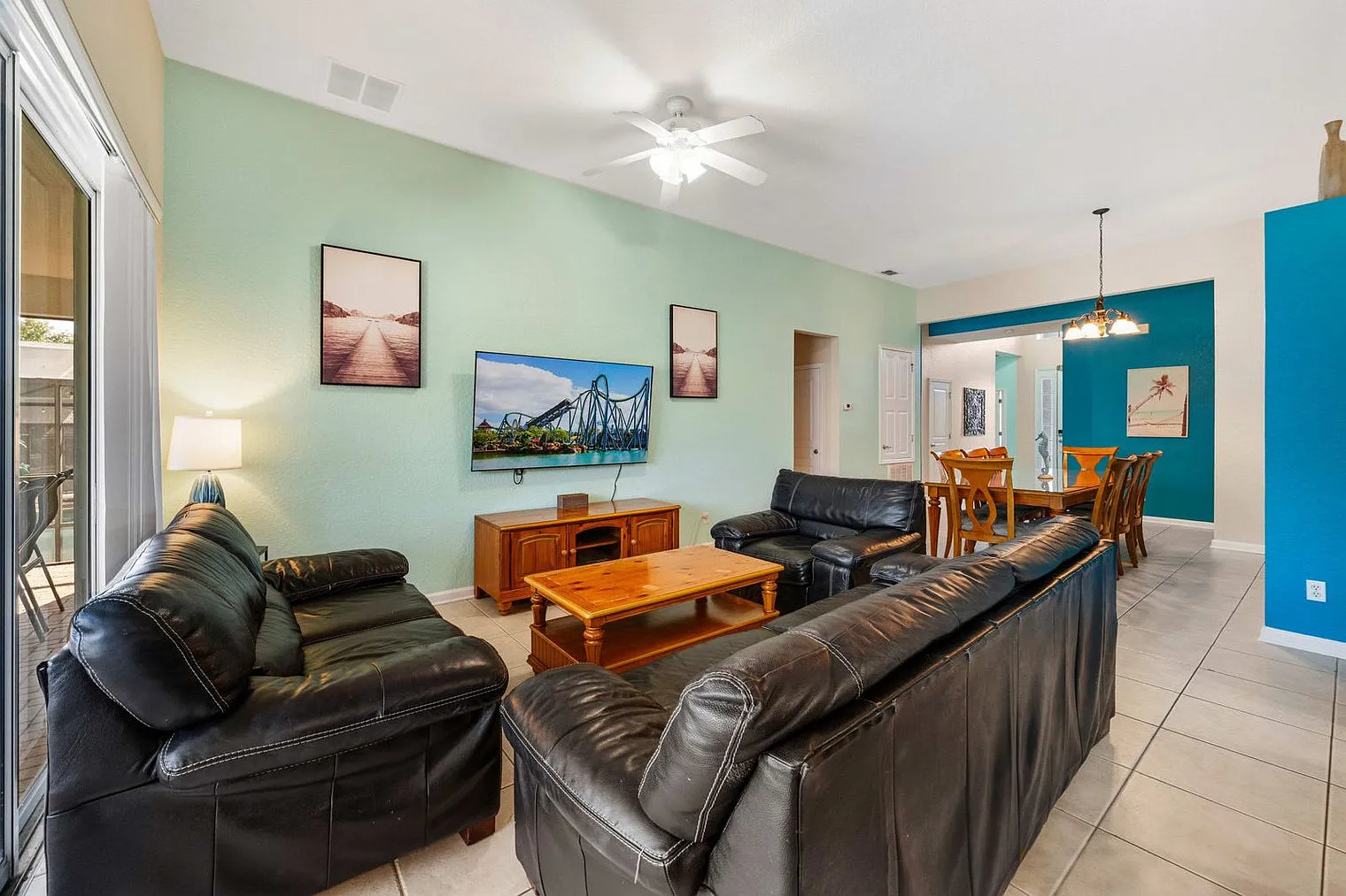5 bed, 5.0 bath, 2303 sqft, $5,672 — Photo 3