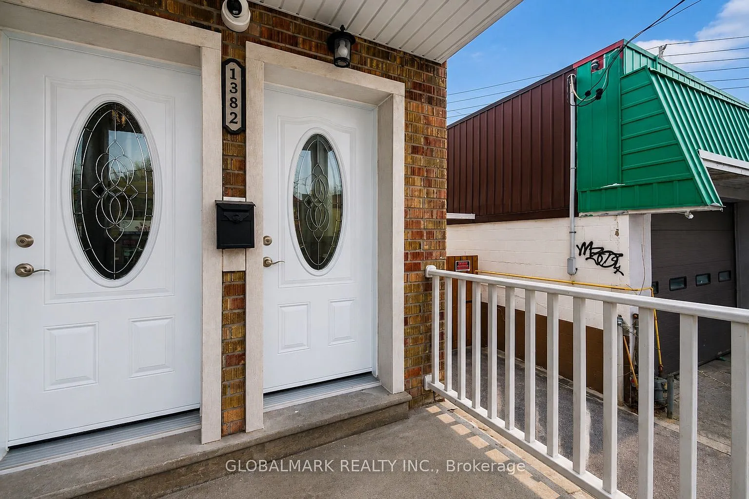 2 bed, $2,450 — Photo 3