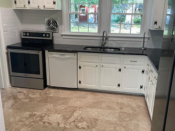 3rd image of 709 Timken Dr