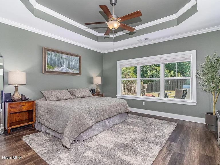2630 Laurens St — Photo 22