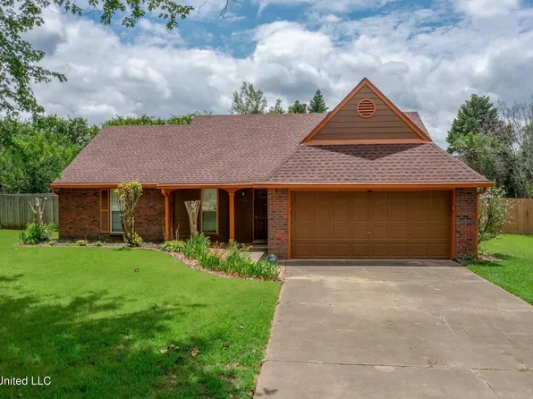 3455 Bayberry Dr, Horn Lake, MS 38637