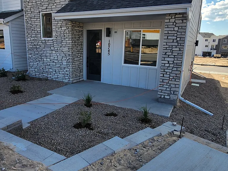 10745 Lewanee Point — Photo 21
